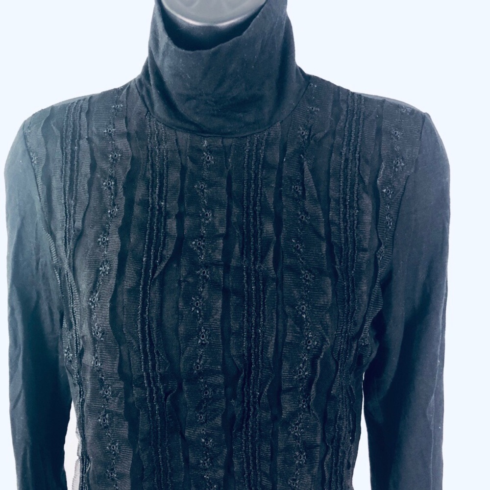 Frilled front black turtle top